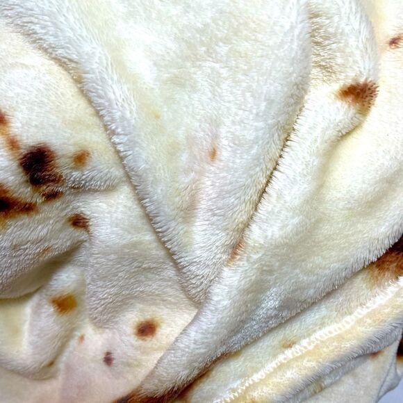 Burrito blanket   - Picture 1 of 1